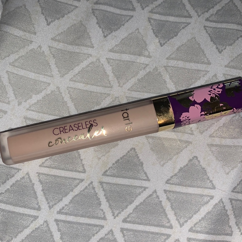 Tarte Creaseless Concealer